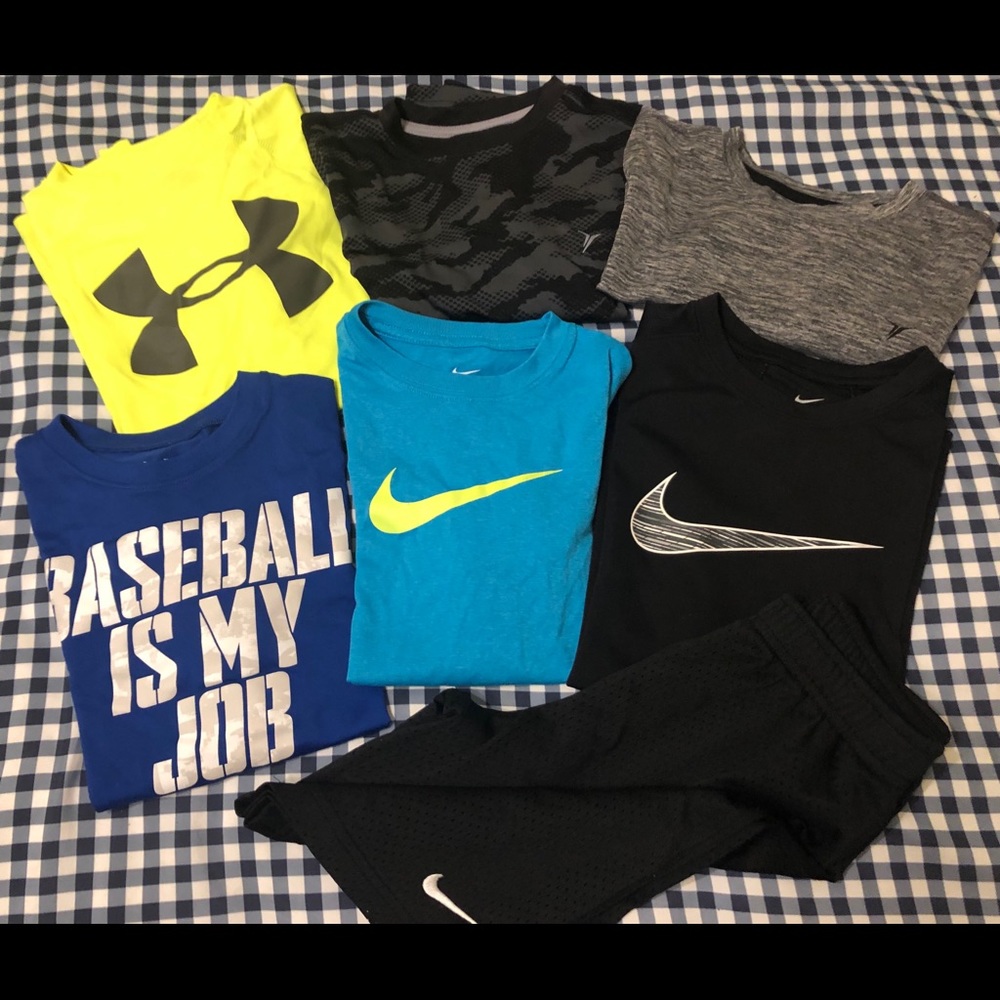 BOYS ACTIVE LOT- size Youth S (7/8)